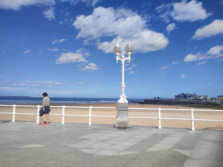 178A Mar De Gijon Apto Con Vistas Extérieur photo